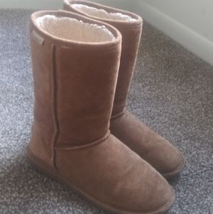 BearPaw Boots